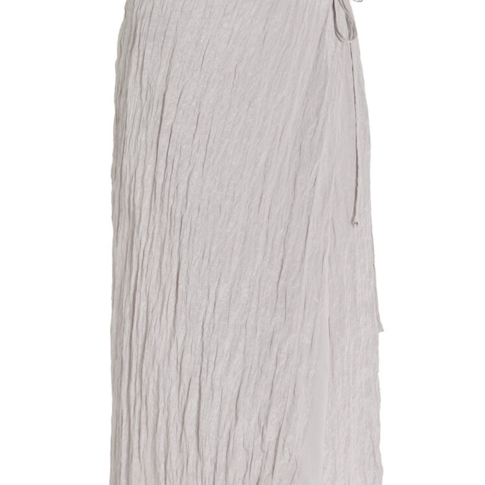 SIR. Moda Operandi Exclusive Silver Ligera Open Back Top & Crinkle Satin Skirt - Picture 5 of 16